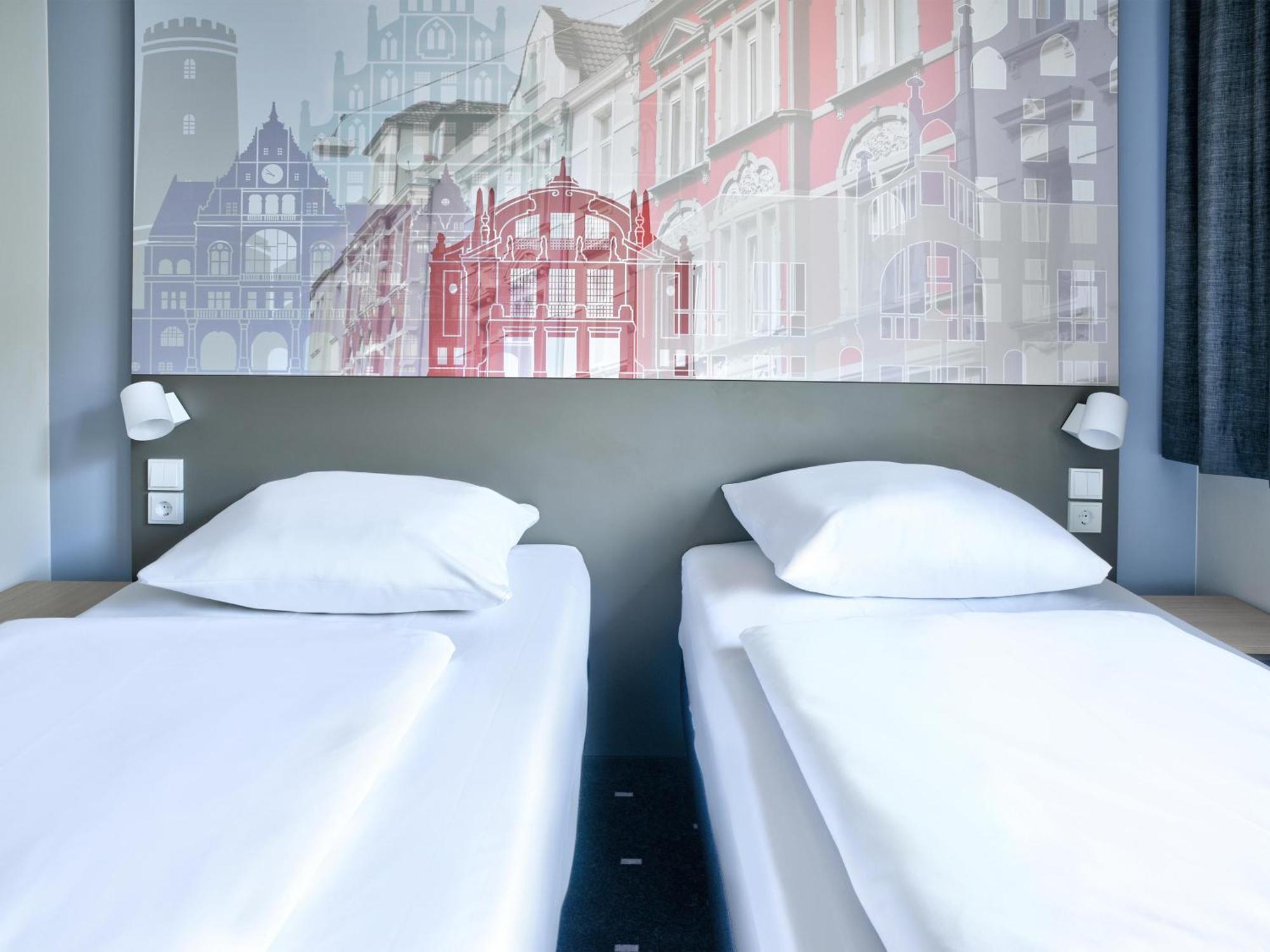 B&B Hotel Bielefeld-City ภายนอก รูปภาพ