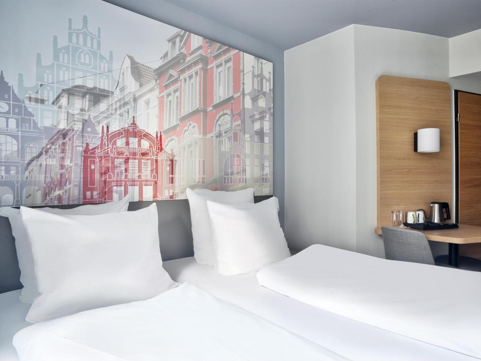 B&B Hotel Bielefeld-City ภายนอก รูปภาพ